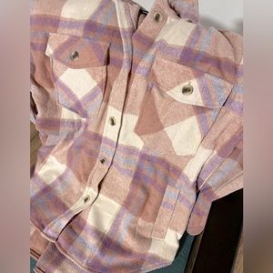 Comfy & flattering long Shacket